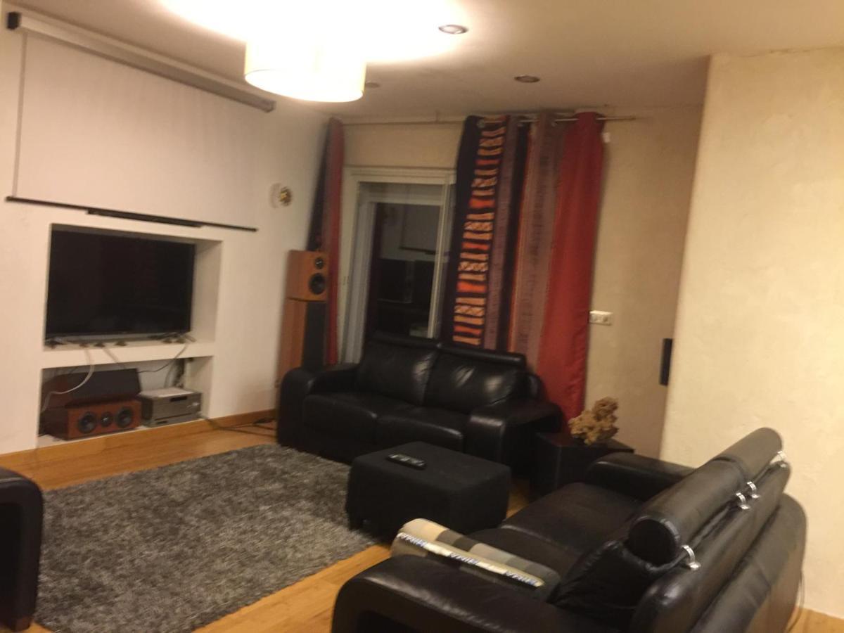La Decouverte, Jacuzzi, Sauna, Et Terrasse Avec Vue Sur Lac A La Campagne Entre Toulouse Et Auch Catonvielle المظهر الخارجي الصورة